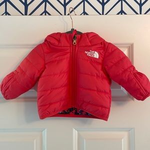 North Face Reversible Infant Puffer Jacket. Size 0-3 months.
